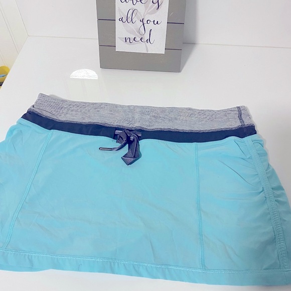 Lululemon tennis skirt light blue with shorts underneath 8 - Picture 5 of 5